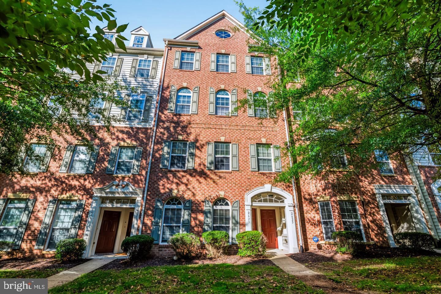 Property Photo:  2625 Eastbourne Drive  VA 22191 