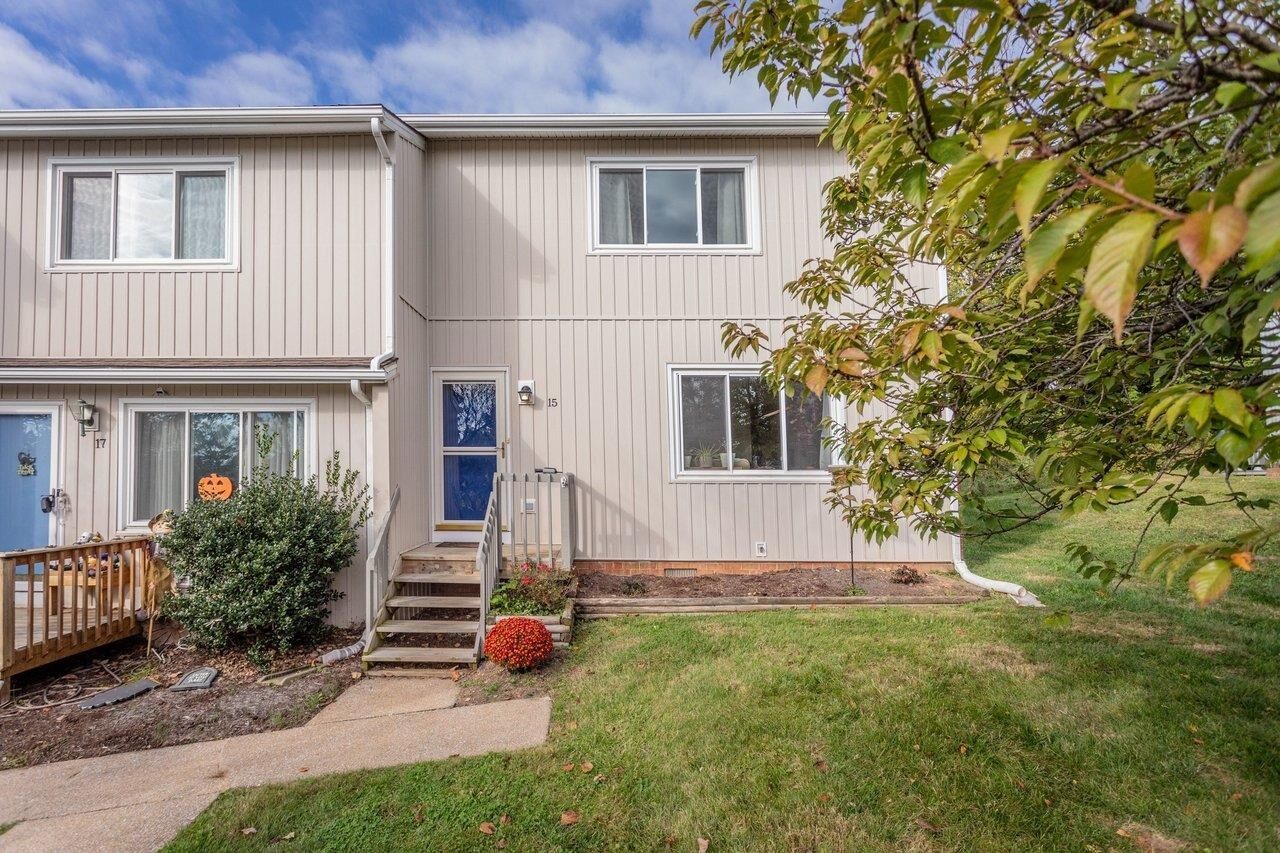 Property Photo:  15 Village Sq  VA 22802 
