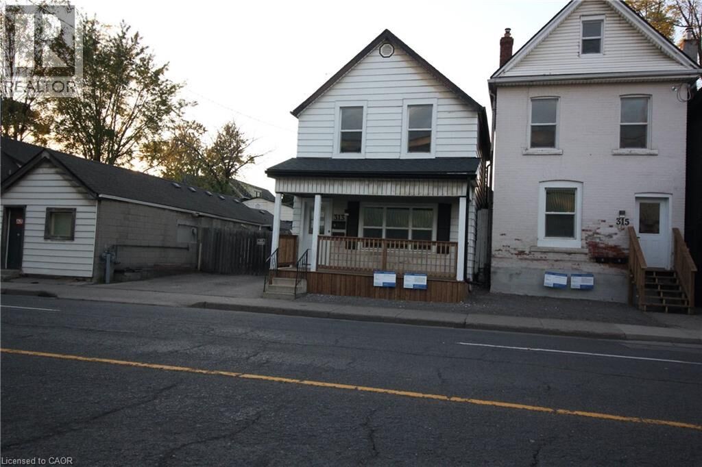 Property Photo:  313 North Wentworth Street North A  ON L8L 5V9 