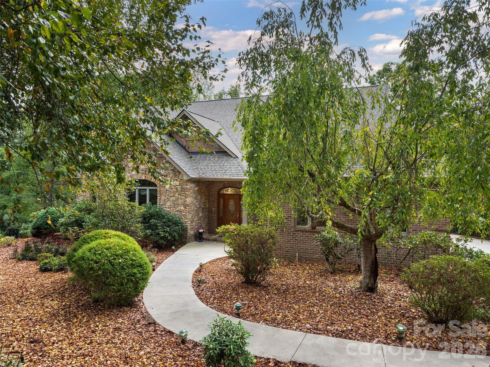 Property Photo:  612 Holt Lane  NC 28803 
