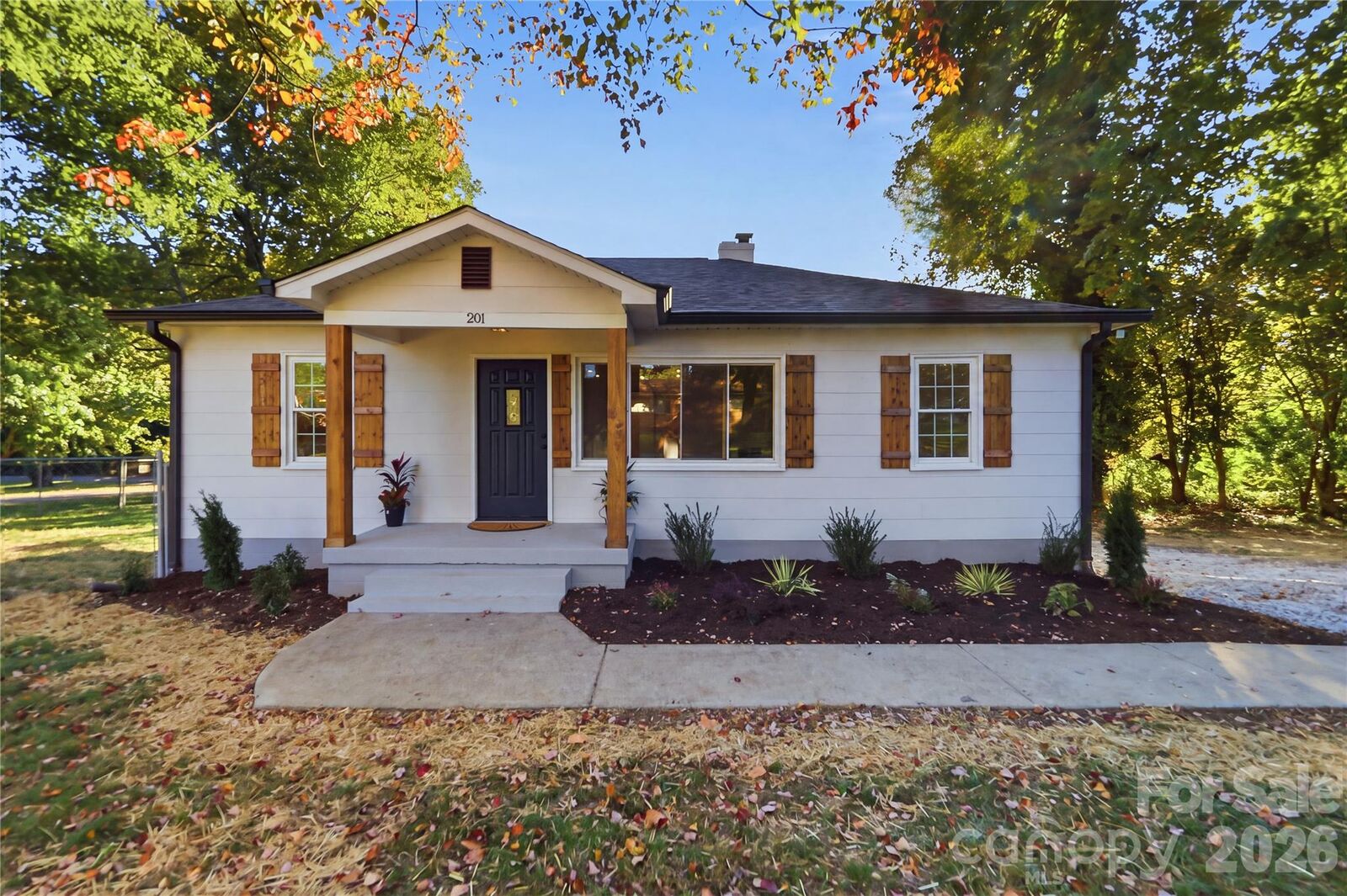 Property Photo: 201 Morlan Park Road NC 28146