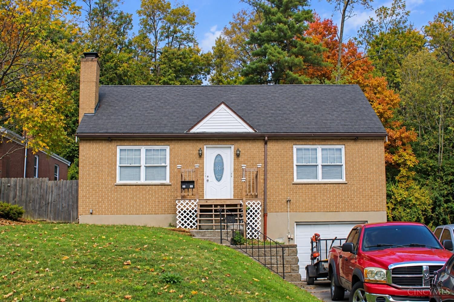 Property Photo:  2031 Quebec Road  OH 45214 