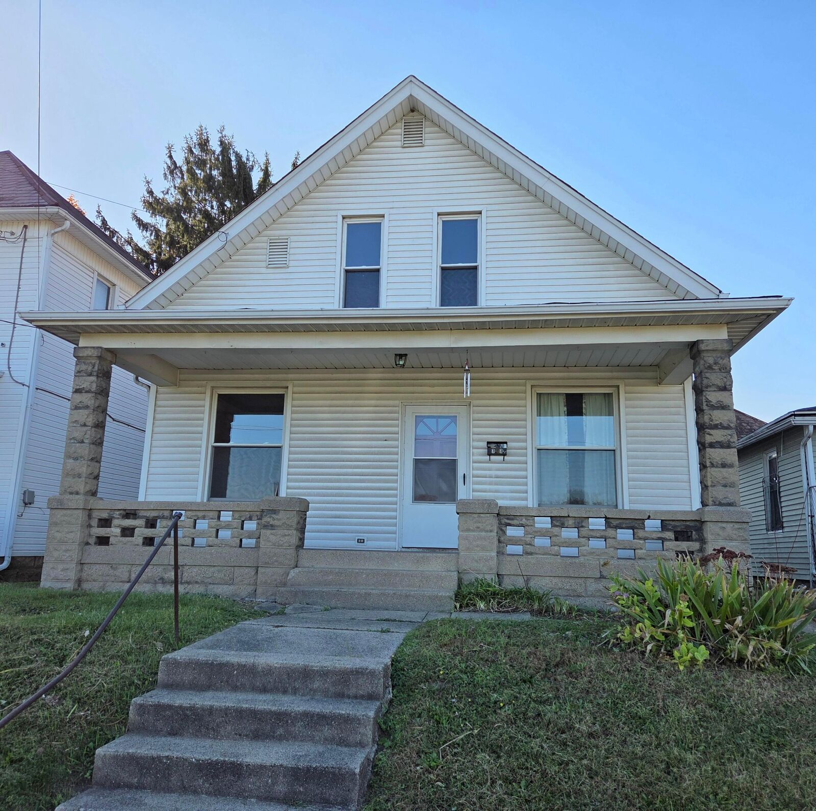 Property Photo: 77 S Pine Street OH 43055