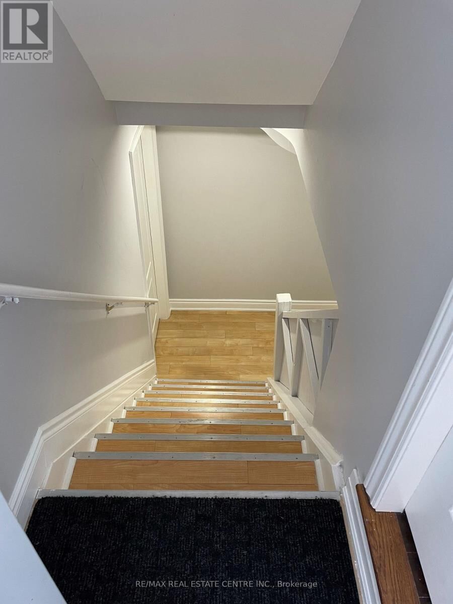 Property Photo: 1474 Pate Court (Basement) ON L5V 2Y8