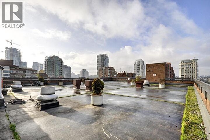 Property Photo: 1330 Burrard Street 517 BC V6Z 2B8