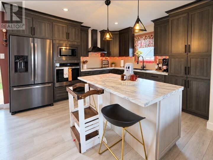 Property Photo:  812 Birch Street  NL A2V 1E1 