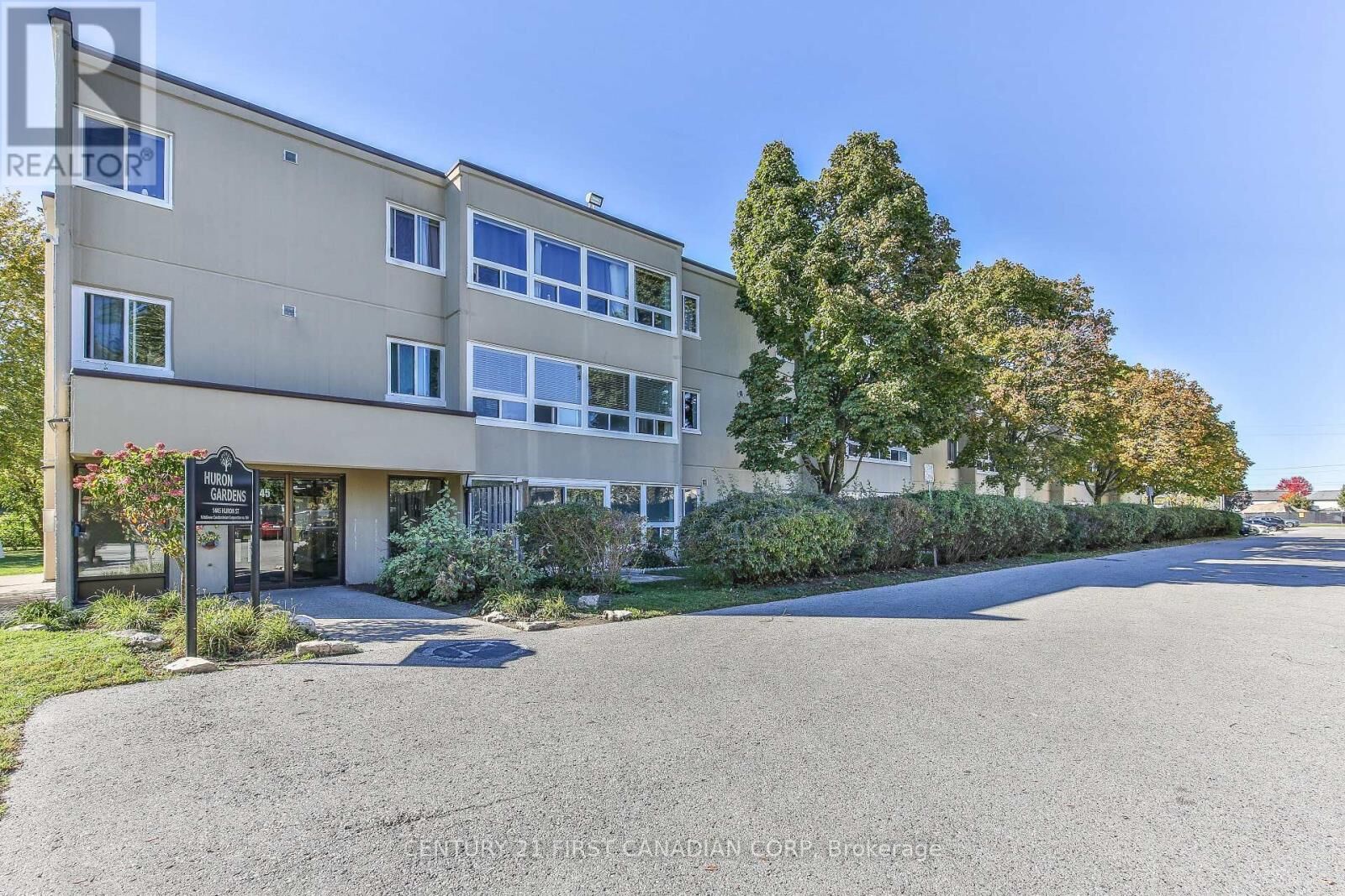 Property Photo:  1445 Huron Street 207  ON N5V 2E6 