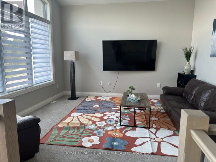 Property Photo: 1172 Meadowlark Ridge ON N6M 0H3