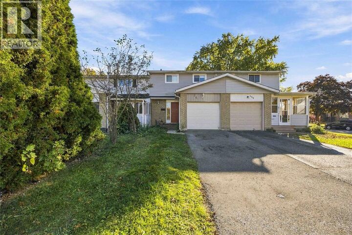 Property Photo: 141 Bedford Crescent ON N7S 4B4