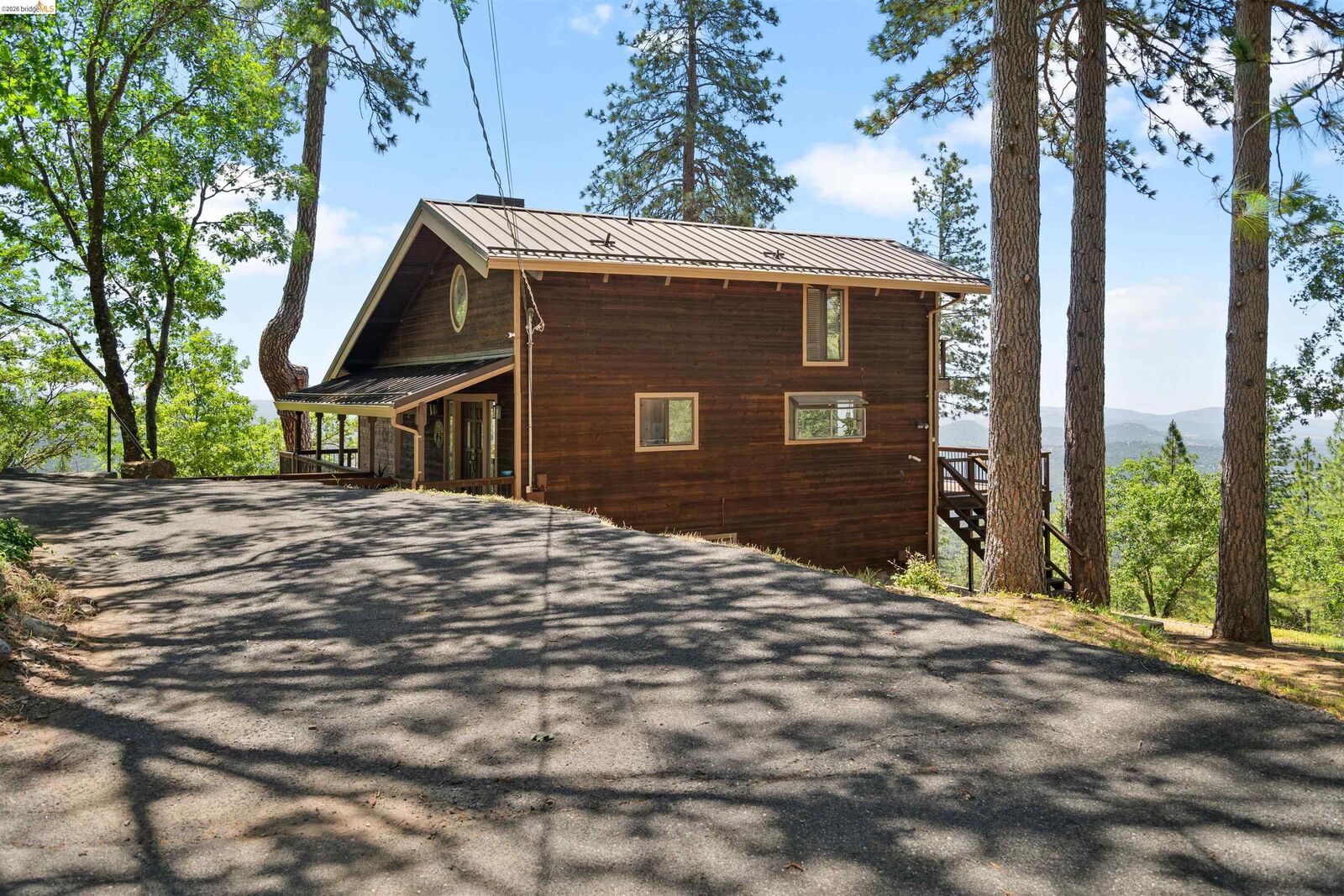 Property Photo: 16300 Old Oak Ranch Rd CA 95370