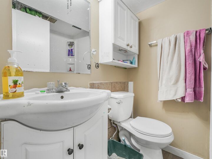 Property Photo:  4613 53 Avenue  AB T9A 0Y5 