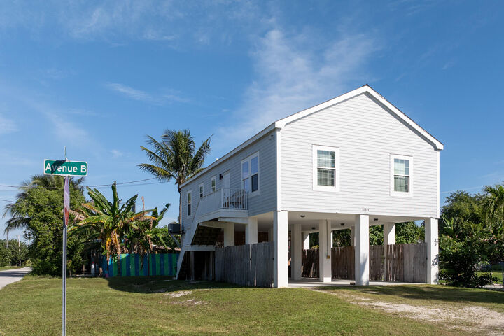 Property Photo:  31315 Avenue B  FL 33043 