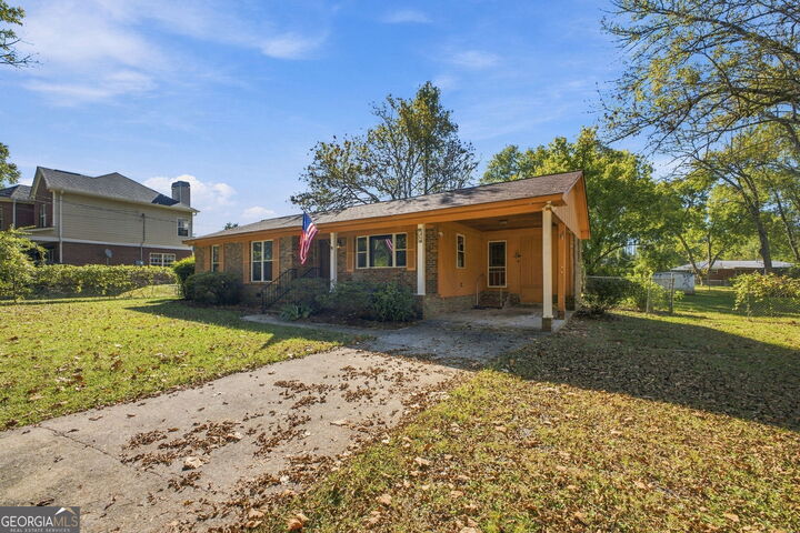 Property Photo: 16 Mango Road NE GA 30161