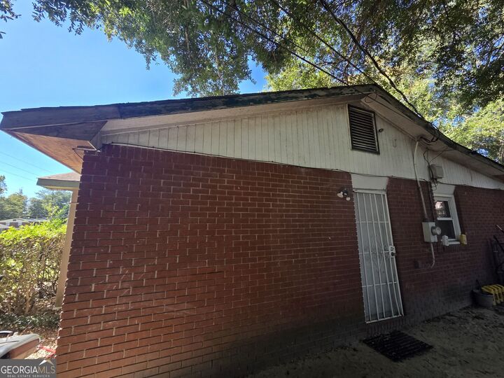 Property Photo:  6139 Luna Drive  GA 31907 