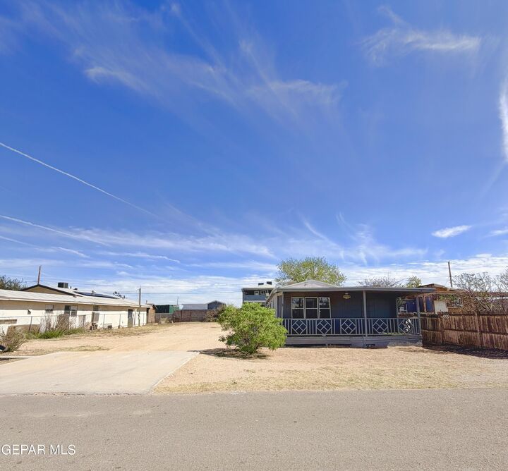 Property Photo:  736 Palmer Place  TX 79928 