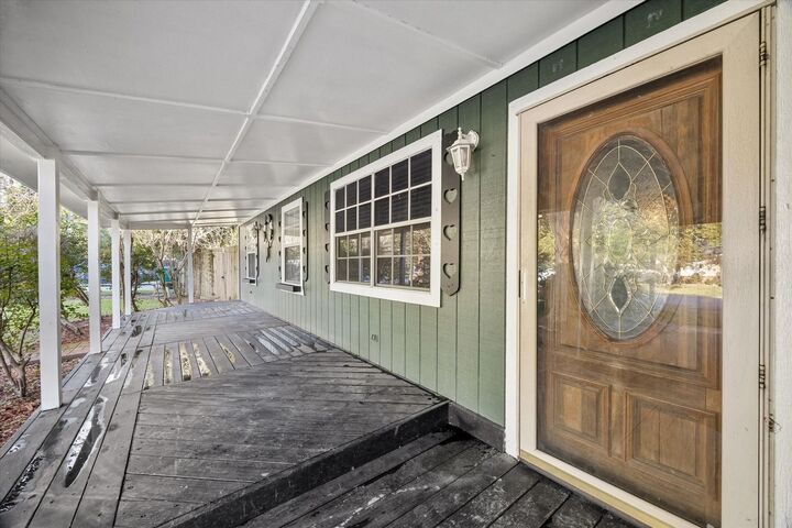 Property Photo: 3114 George Street TX 77518