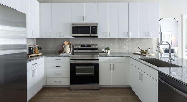 Property Photo:  10850 Hammerly Boulevard 455  TX 77043 