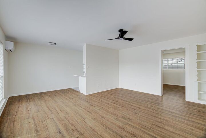 Property Photo:  1915 McDuffie Street 3  TX 77019 