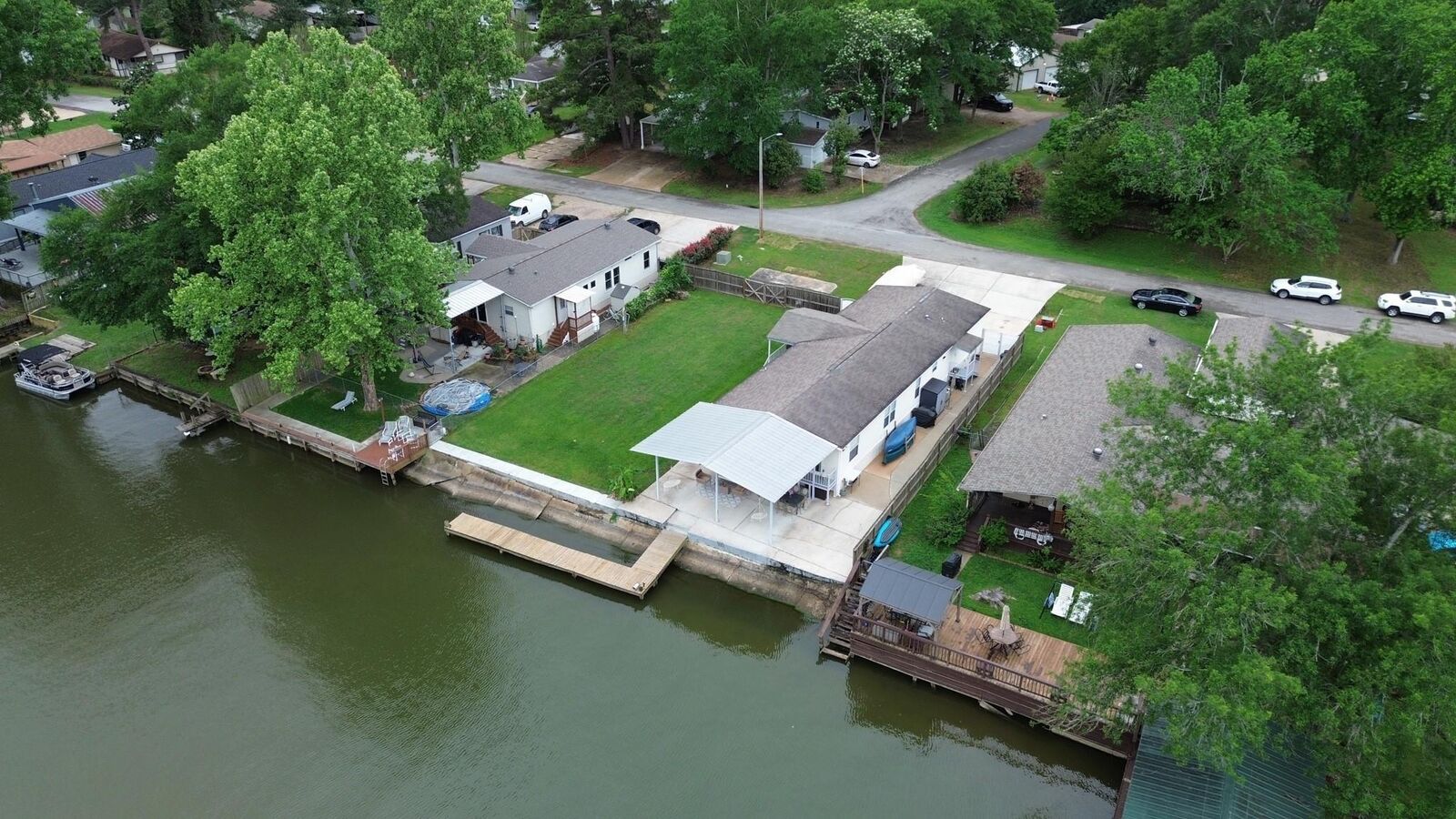 Property Photo: 14186 &Amp 14184 Shadow Bay Drive TX 77318