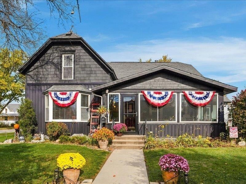 Property Photo:  120 SW 2nd Ave.  IA 50677 
