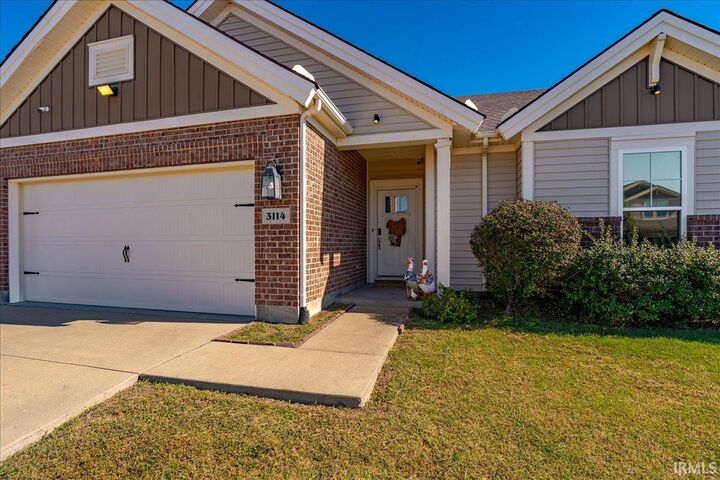 Property Photo: 3114 Capstone Court IN 47630