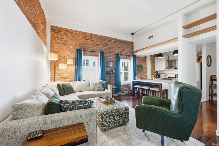 Property Photo:  112 W Washington Boulevard 435  IN 46802 