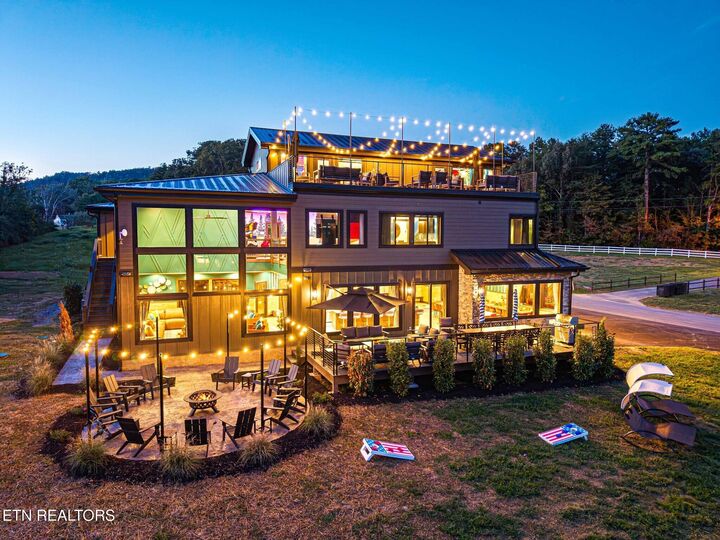Property Photo:  3026 Wonder Meadows Lane  TN 37862 