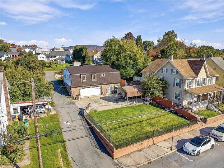 Property Photo:  114 Chestnut Street  PA 18080 