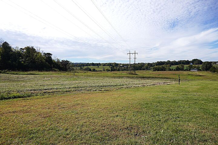 Property Photo:  913 Brotherton Road  TN 37760 