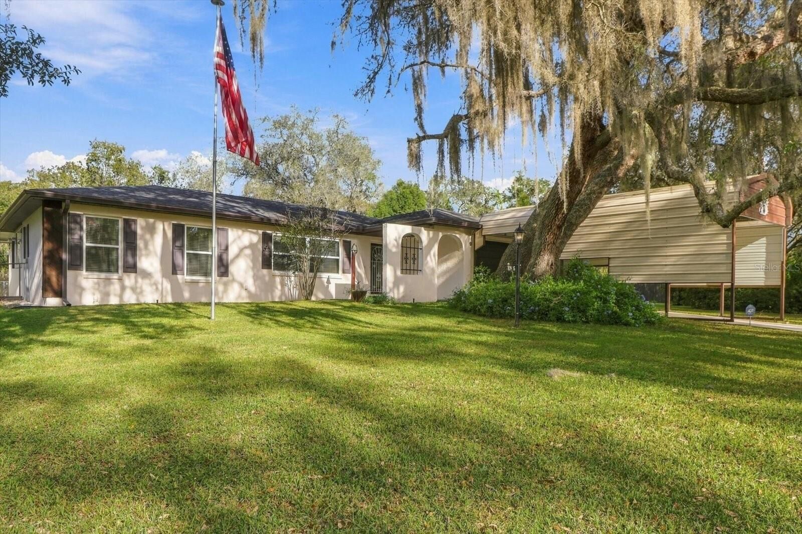 Property Photo: 8985 N Joann Drive FL 34434