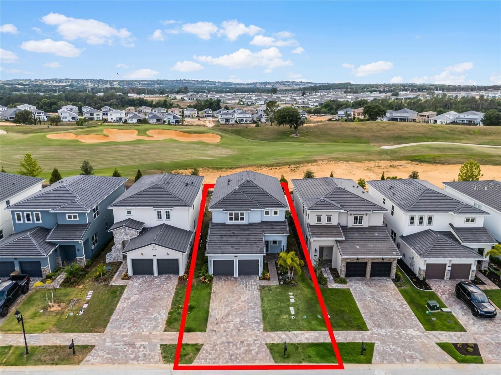 Property Photo:  15726 Vetta Drive  FL 34756 