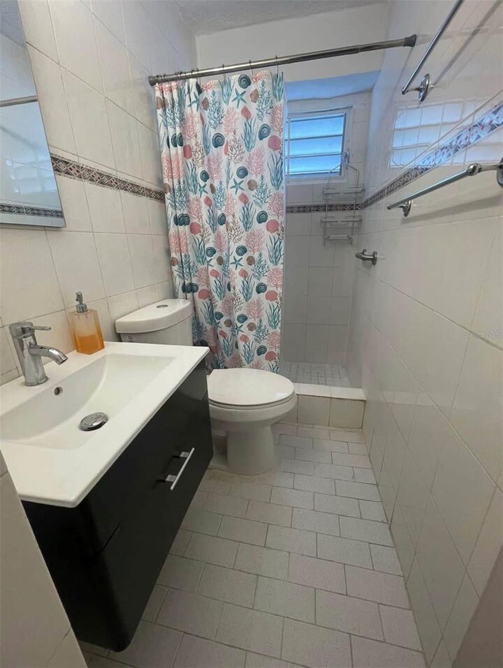 Property Photo: Calle Modesta Condominio Santa Maria Ii PR 00924