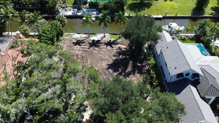 Property Photo:  1620 N Lodge Drive  FL 34239 