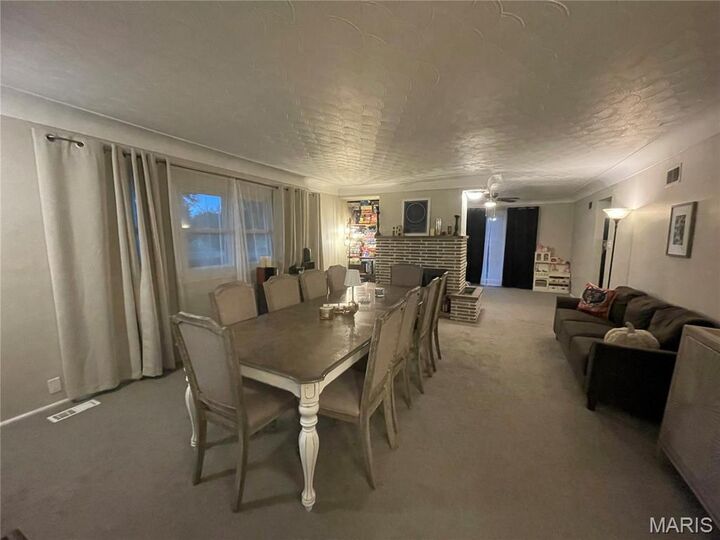 Property Photo:  3214 Wabash Avenue  IL 62040 