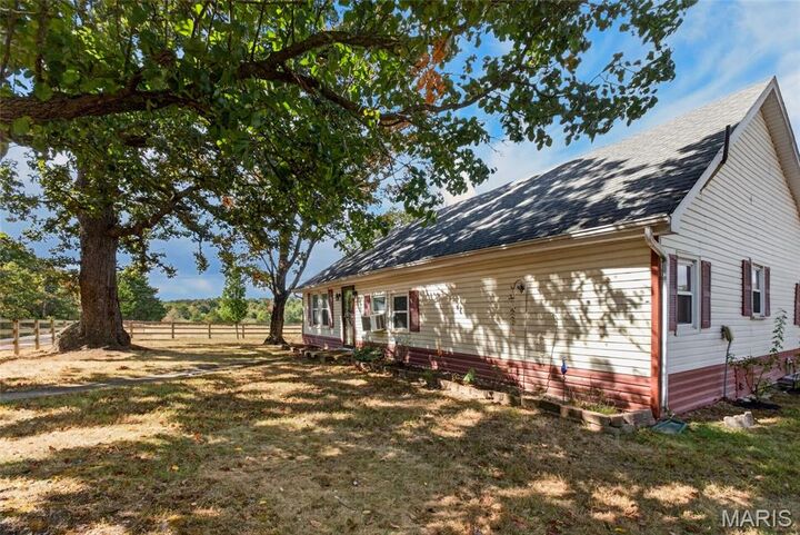 Property Photo:  14123 Fleming Road  MO 65536 