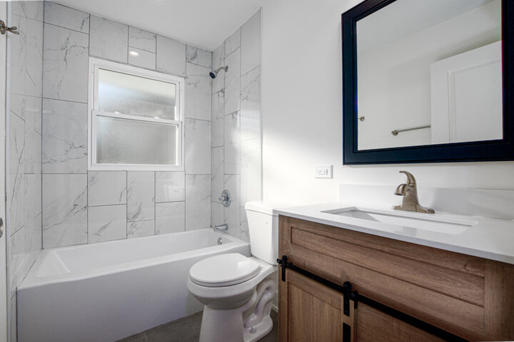 Property Photo:  1129 Carol Street  IL 60516 