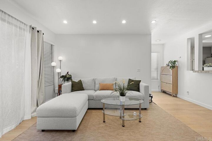 Property Photo:  1095 Shadowridge Drive 129  CA 92081 
