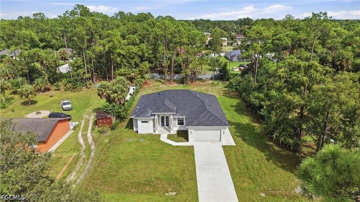 Property Photo:  710 Sheldon Avenue  FL 33936 