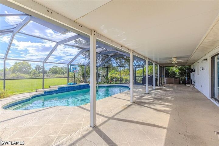 Property Photo:  3810 24th Avenue NE  FL 34120 