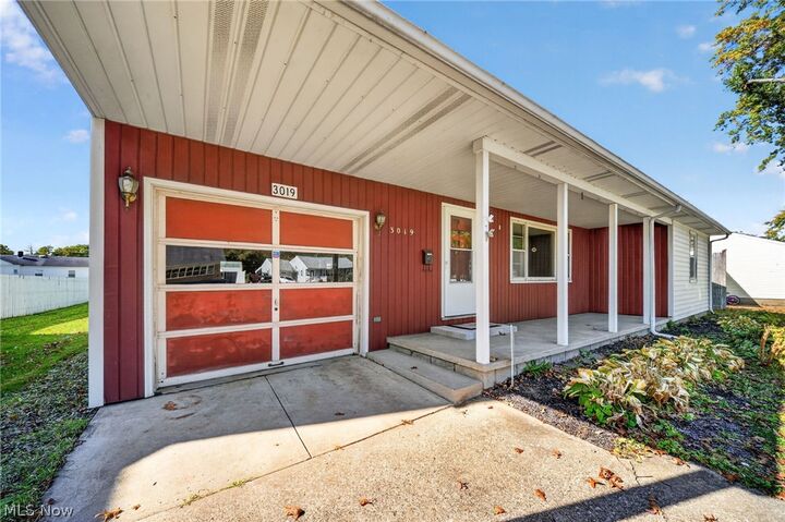 Property Photo:  3019 Avon Boulevard  OH 44004 