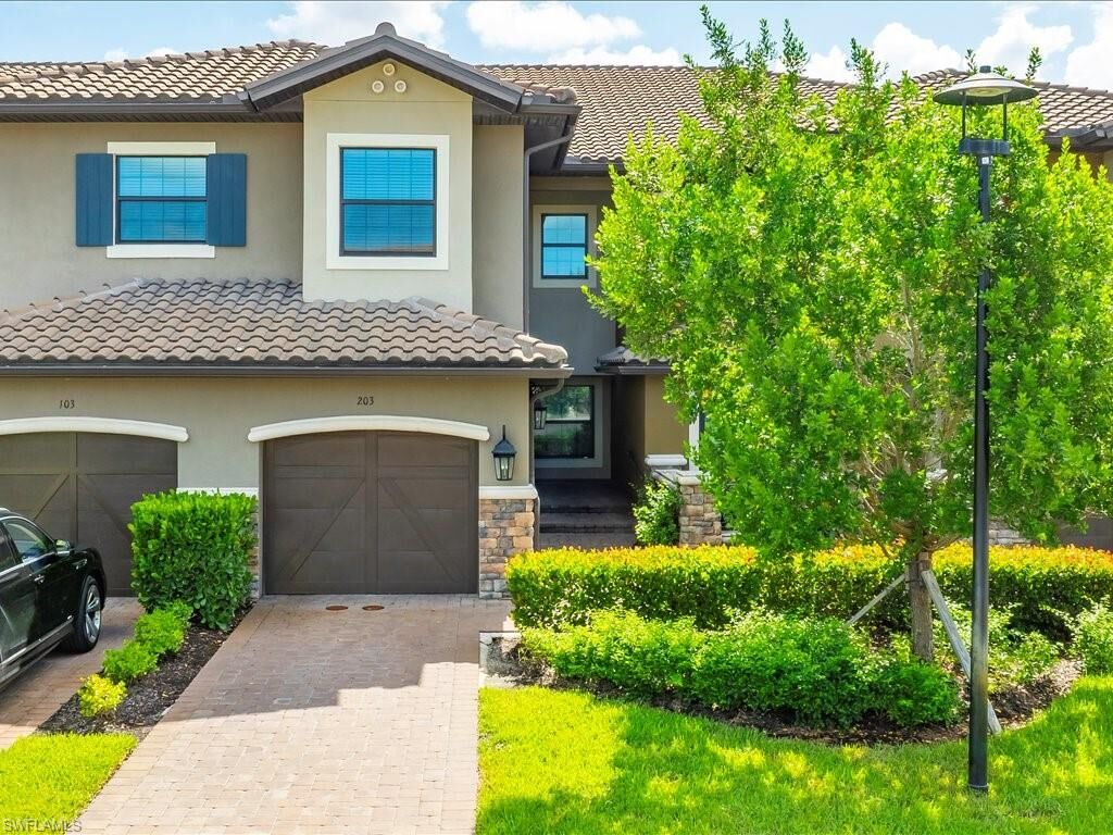 Property Photo: 15244 Zeno Way 203 FL 34114