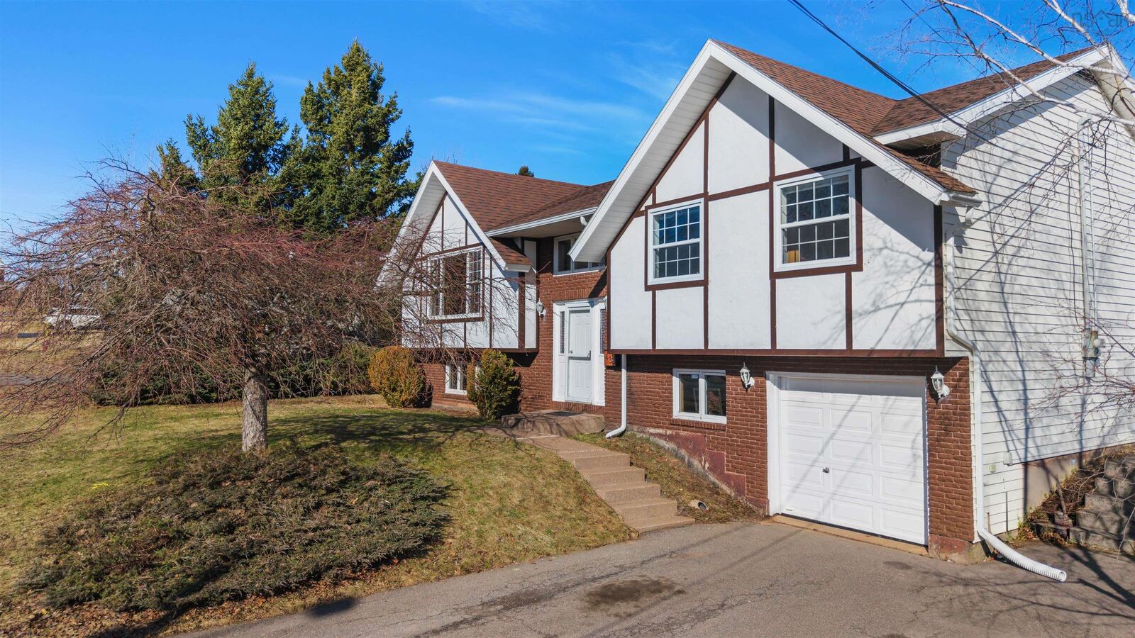 Property Photo:  43 Kestral Ridge  NS B2H 5S7 