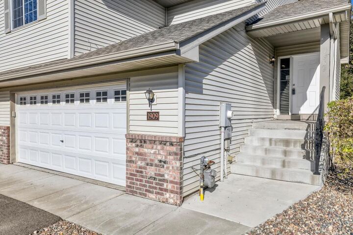Property Photo:  1909 Lachman Avenue NE  MN 55376 