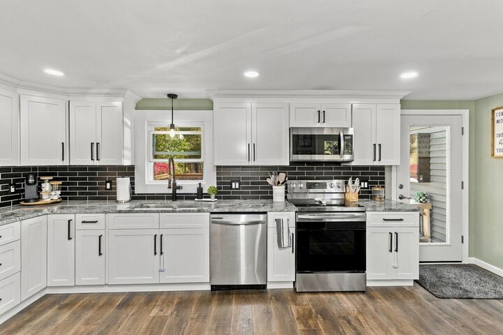 Property Photo: 465 E Mountain Rd MA 01085