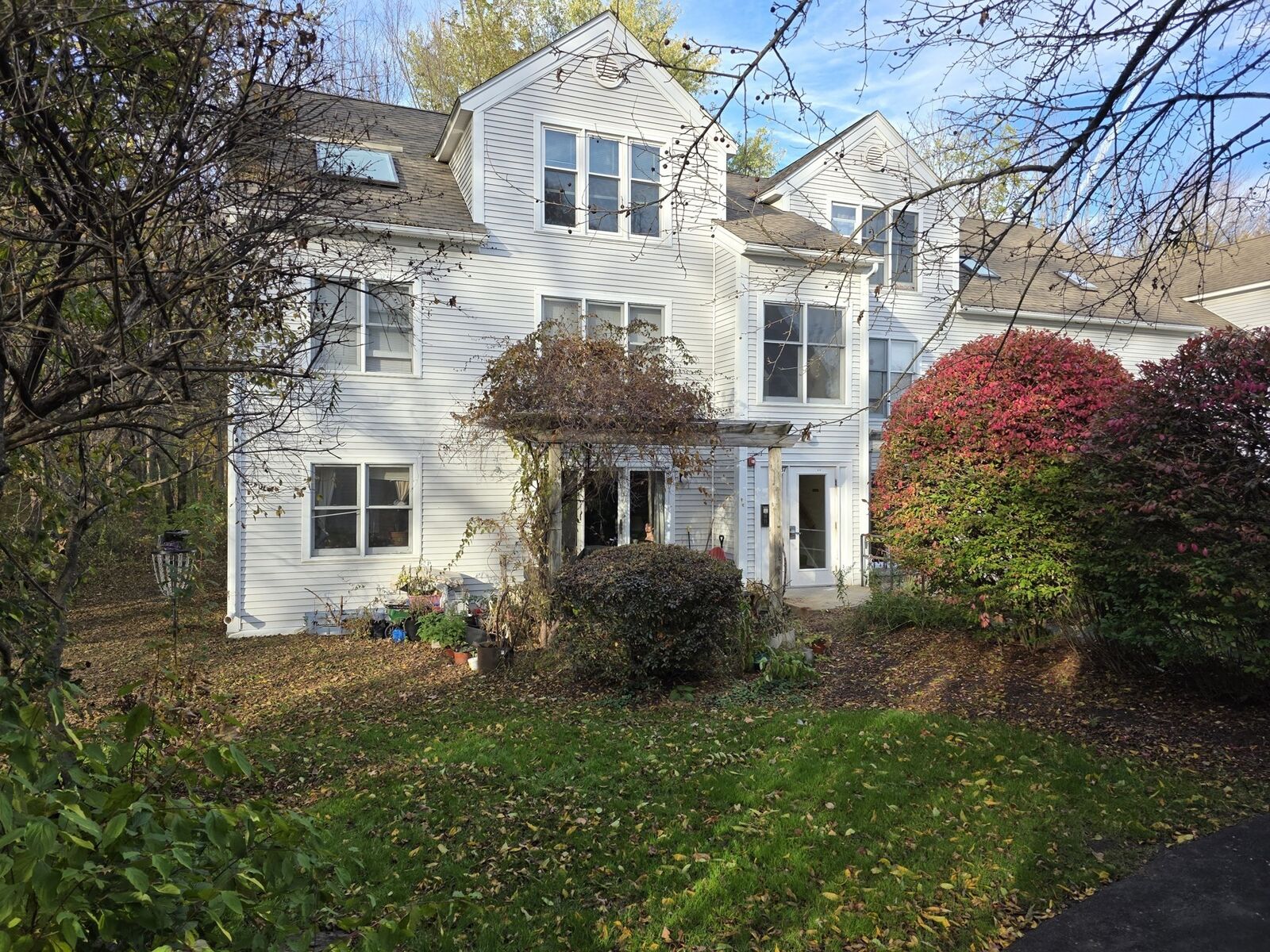 Property Photo: 32 Salem Pl 32 MA 01002