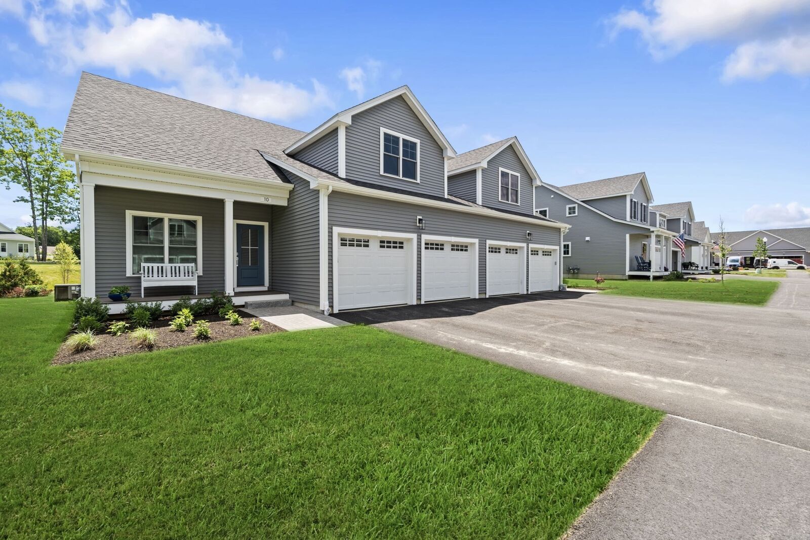 Property Photo:  25 Salisbury Hill Blvd. 94  MA 01609 