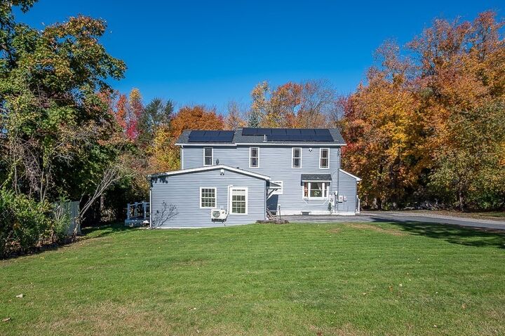 Property Photo:  2 Rolfe Ave  MA 01604 