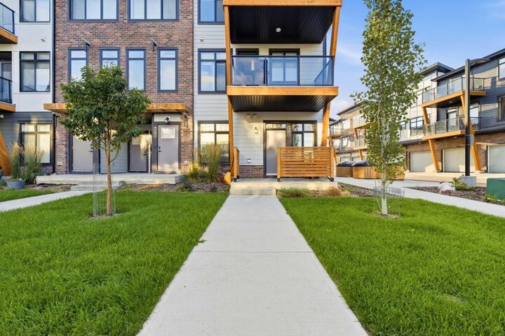 Property Photo: 562 Seton Circle SE 301 AB T3M 3Y5