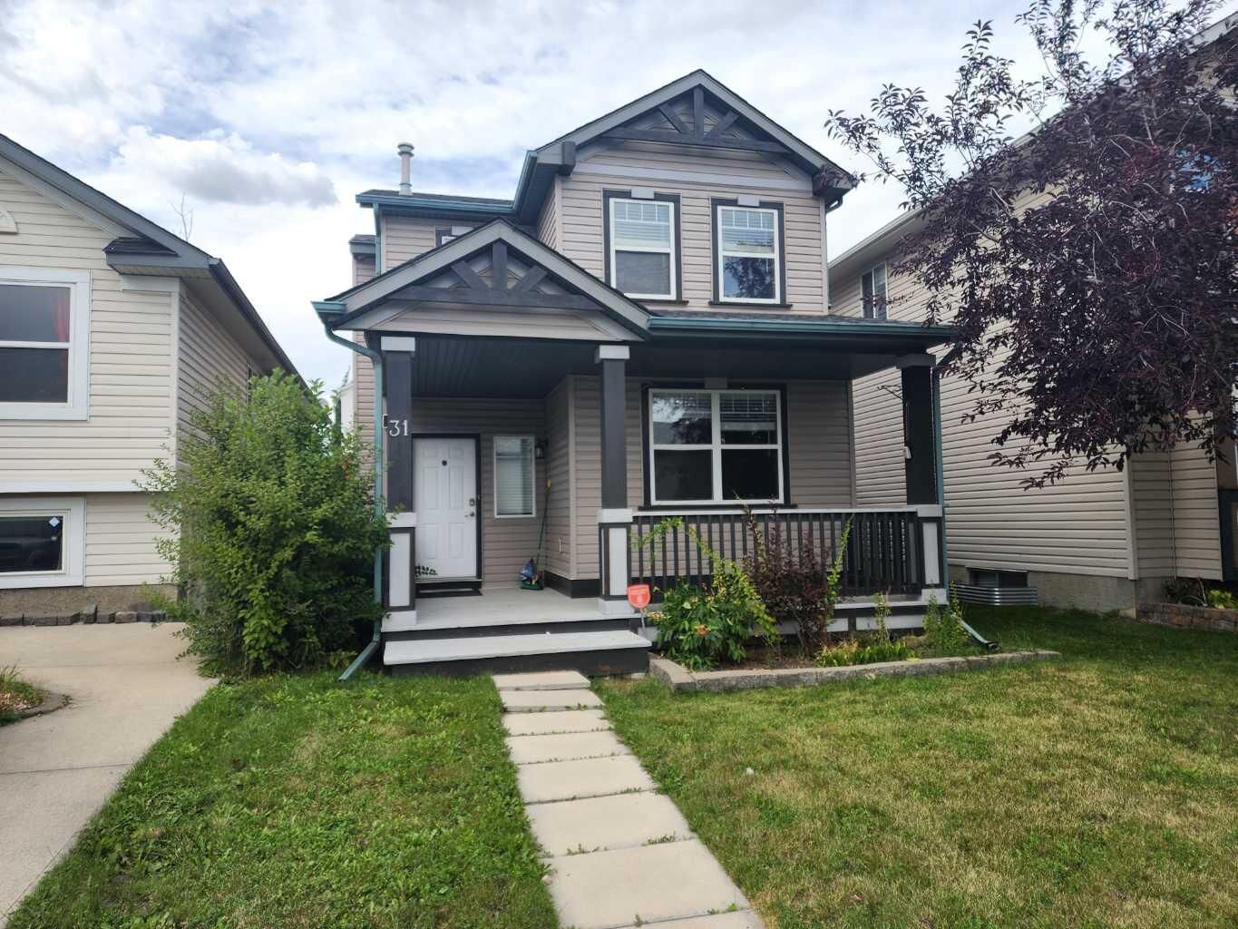 Property Photo:  31 Coventry Road NE  AB T3K 5M9 