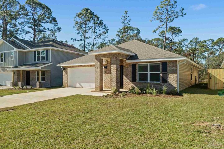 Property Photo:  10593 Queens Gate Cir  FL 32506 